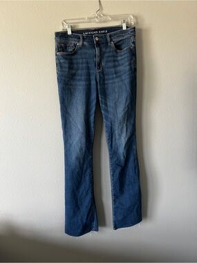 American Eagle Skinny Kick Jeans